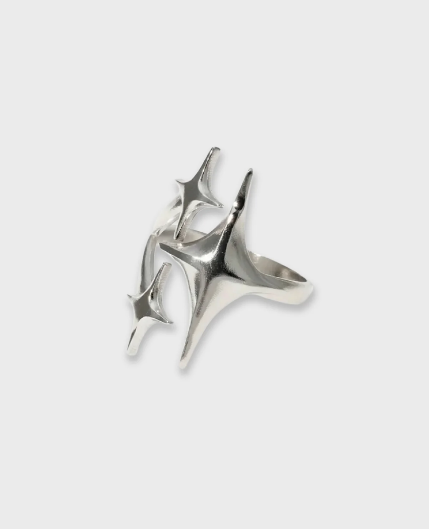 STAR SIGNET RING